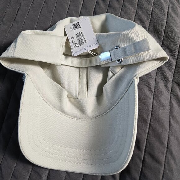 NWT Lululemon Classic Ball Cap - L/XL Bone - Picture 3 of 9